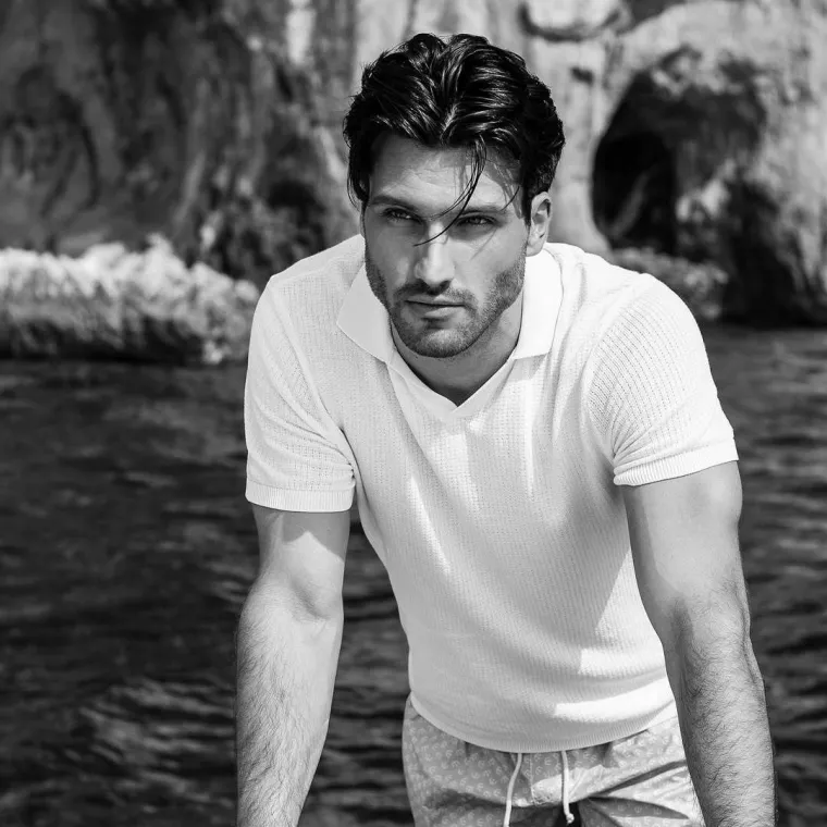 Živio je u Dubaiju, pozirao za D&amp;G i prona&scaron;ao ljubav u realityju: Evo kako Petar izgleda van showa