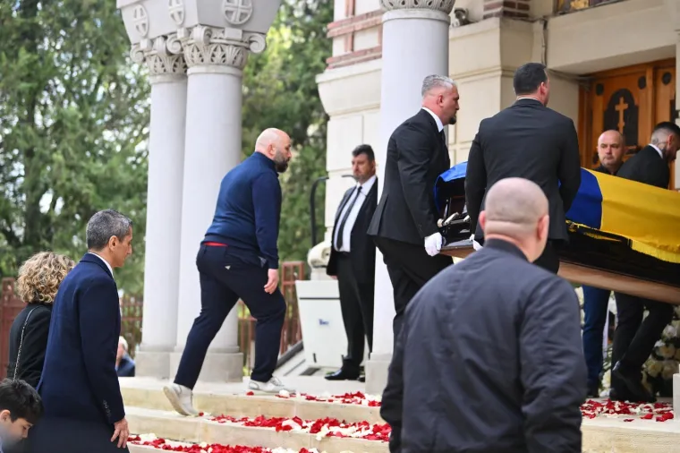 Brojni poznati oprostili se od jednog od najvećih trenera ikad