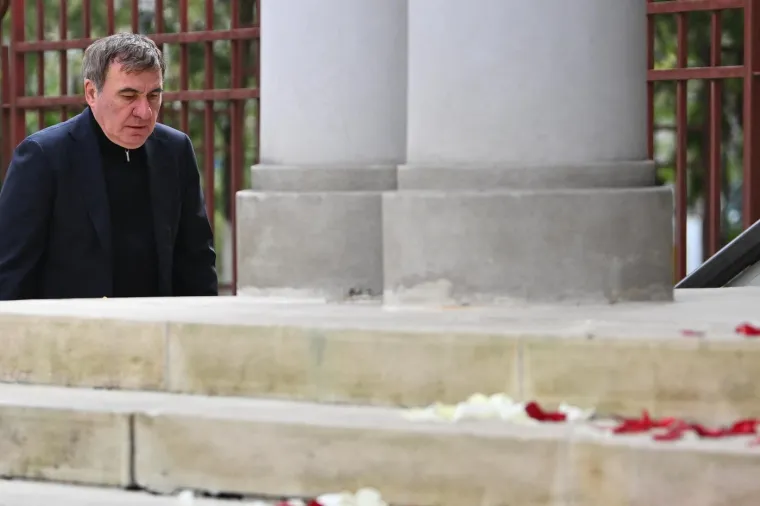 Brojni poznati oprostili se od jednog od najvećih trenera ikad