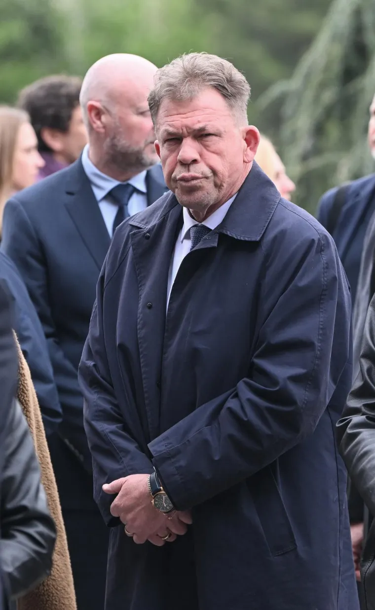 Posljednji ispraćaj Vlatka Cvrtile na Mirogoju: Od omiljenog profesora oprostili se brojni političari i kolege