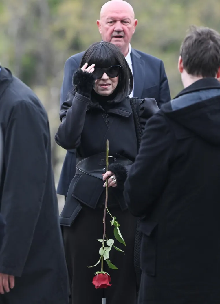 Posljednji ispraćaj Vlatka Cvrtile na Mirogoju: Od omiljenog profesora oprostili se brojni političari i kolege