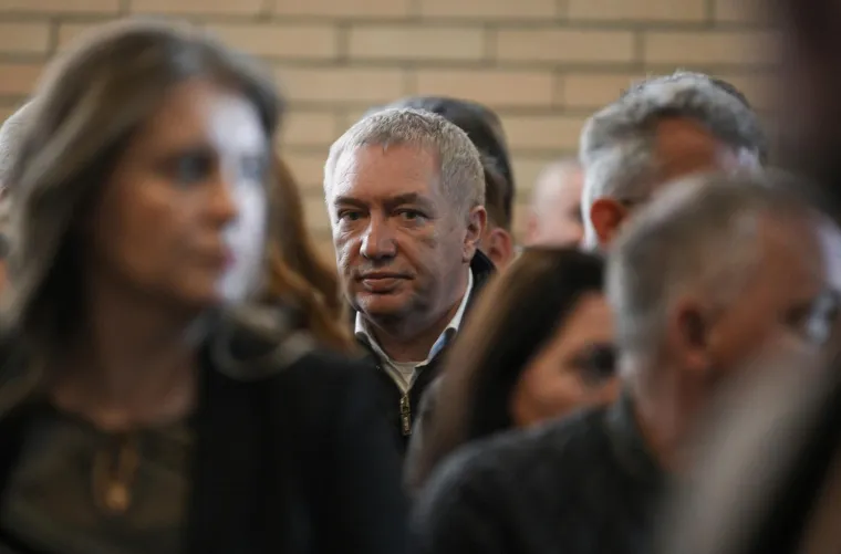 Posljednji ispraćaj Vlatka Cvrtile na Mirogoju: Od omiljenog profesora oprostili se brojni političari i kolege