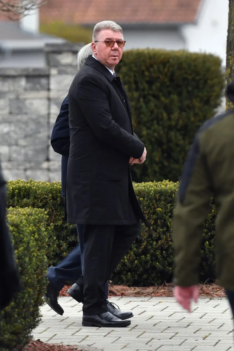 Pogledajte tko se sve oprostio od Srećka Bogdana: Na sprovodu i lica koja dugo nismo vidjeli