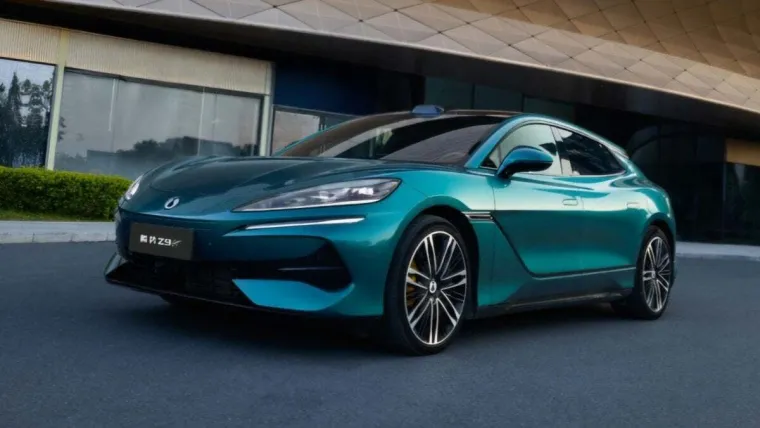 Zbogom Porsche? Denza napada Europu superautomobilom i brutalnim punjenjem