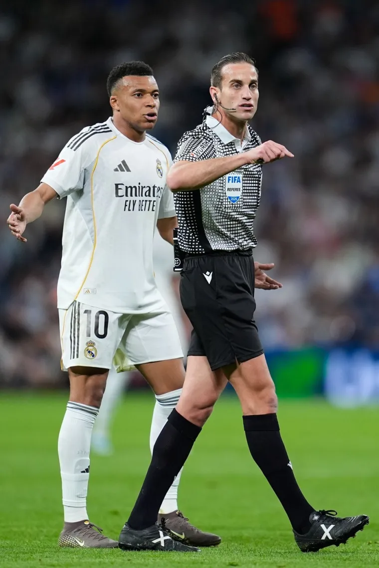 Kraljevi na koljenima: Svijet obilaze fotografije 'uni&scaron;tenih' zvijezda Real Madrida