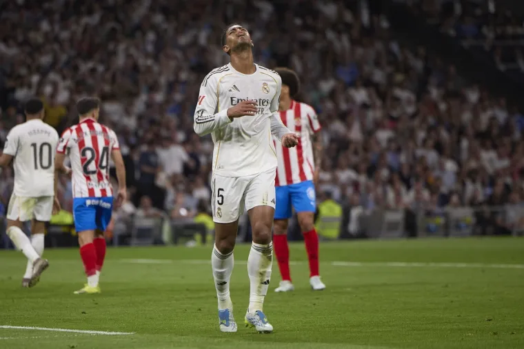 Kraljevi na koljenima: Svijet obilaze fotografije 'uni&scaron;tenih' zvijezda Real Madrida