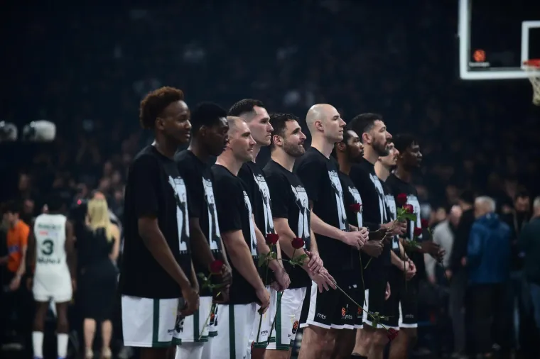 Muk u Areni pa gromoglasno &lsquo;Dule!&rsquo;: Ovako je izgledao opro&scaron;taj od 'Generala'