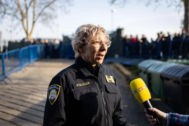 Izgubili ste ne&scaron;to? Možda je ba&scaron; ovdje, ali - prodaje se! Policija organizirala rasprodaju: Od mede do motora