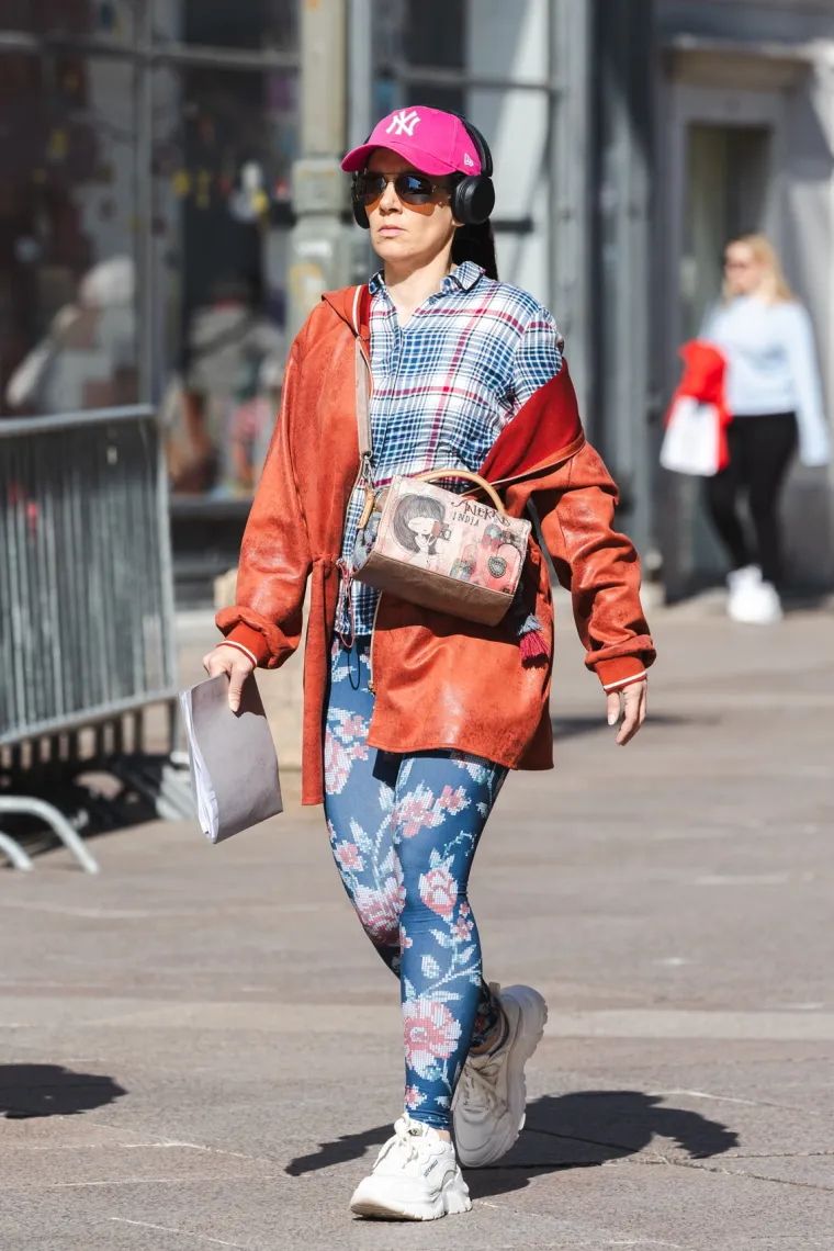 Kakve ljepotice na Korzu! Dvije crnke u kožnjacima zapalile centar grada