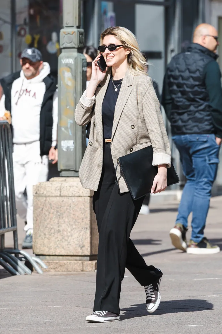 Kakve ljepotice na Korzu! Dvije crnke u kožnjacima zapalile centar grada