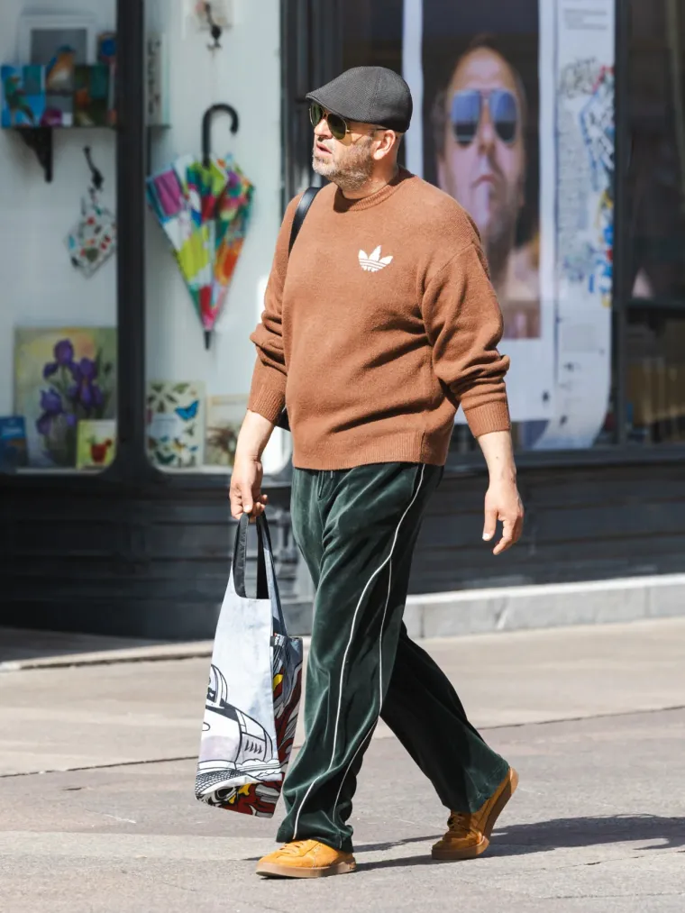 Kakve ljepotice na Korzu! Dvije crnke u kožnjacima zapalile centar grada