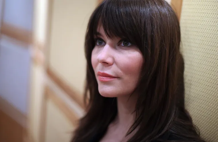 Na vrhuncu karijere nestala sa scene: Pogledajte kako je Vesna Pisarović izgledala prije 25 godina