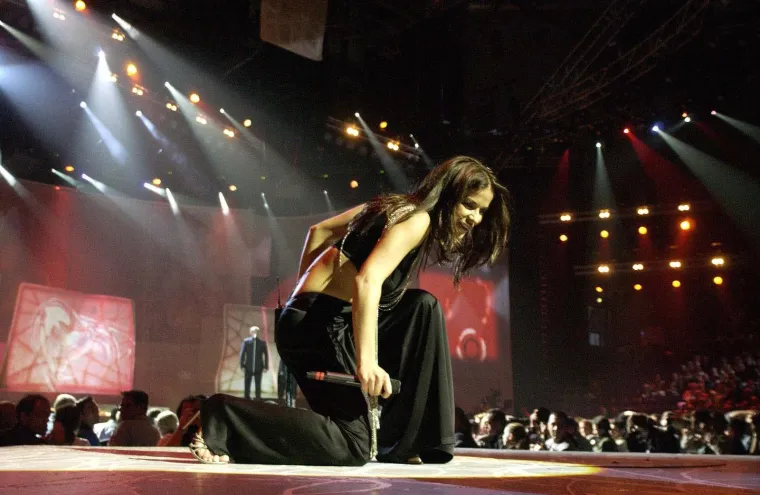 Na vrhuncu karijere nestala sa scene: Pogledajte kako je Vesna Pisarović izgledala prije 25 godina