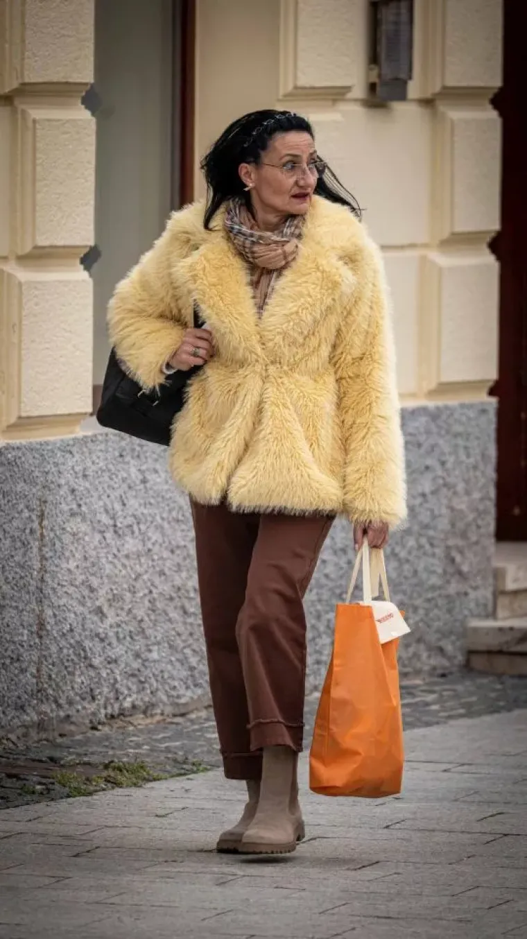 Svi su gledali samo u nju: Elegantna dama u bijelom zablistala na čakovečkoj &scaron;pici