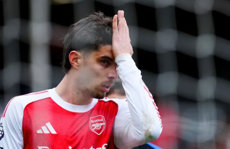 Arteta i igrači Arsenala skrivali lice od srama pred &scaron;okiranim navijačima i moćnikom