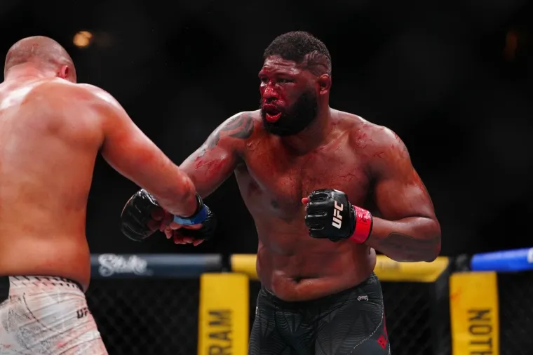 Trump usred napetosti s Iranom &scaron;okirao dolaskom na UFC: Svi gledali tko je u njegovoj loži