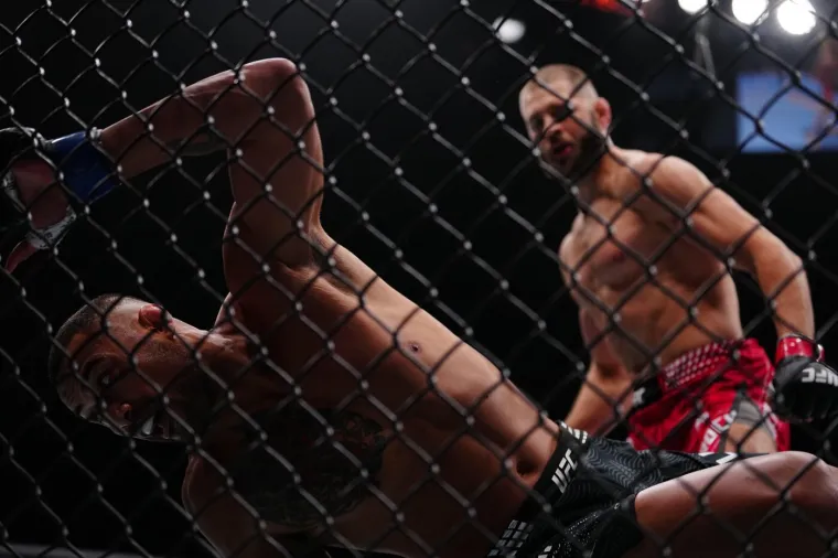 Trump usred napetosti s Iranom &scaron;okirao dolaskom na UFC: Svi gledali tko je u njegovoj loži