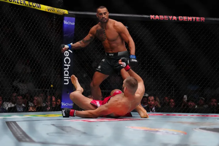 Trump usred napetosti s Iranom &scaron;okirao dolaskom na UFC: Svi gledali tko je u njegovoj loži