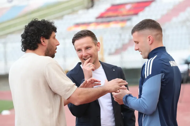 Torcida u manjem broju nego smo navikli, ali poslali su poruku koja se čuje do Francuske