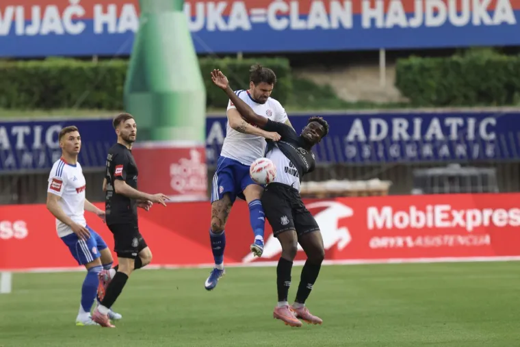 Torcida u manjem broju nego smo navikli, ali poslali su poruku koja se čuje do Francuske