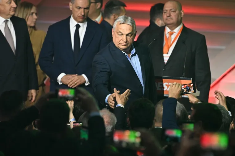Pogledajte tužne izraze lica Viktora Orbana nakon izgubljenih izbora: 'Ovo je bolno'