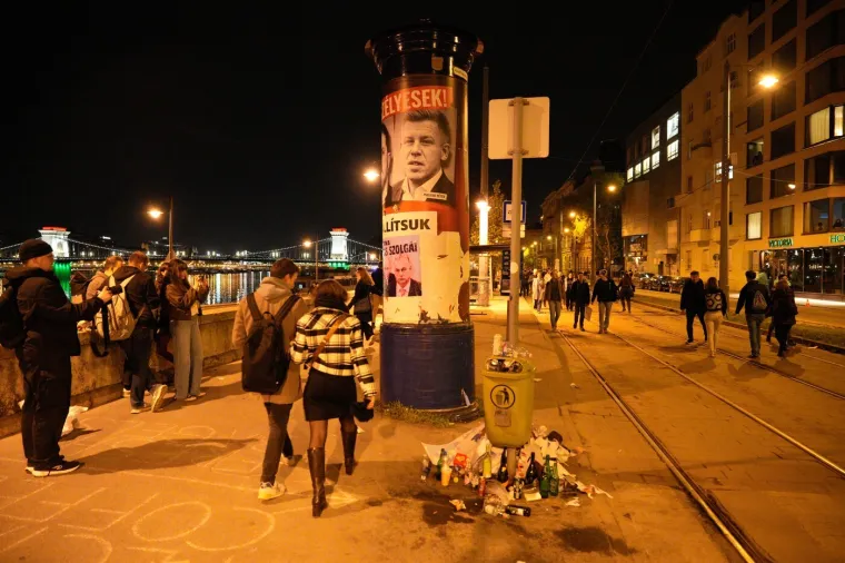 'Gotovo je': Budimpe&scaron;tom se nakon pada Orbana orila pjesma, pogledajte ove prizore!