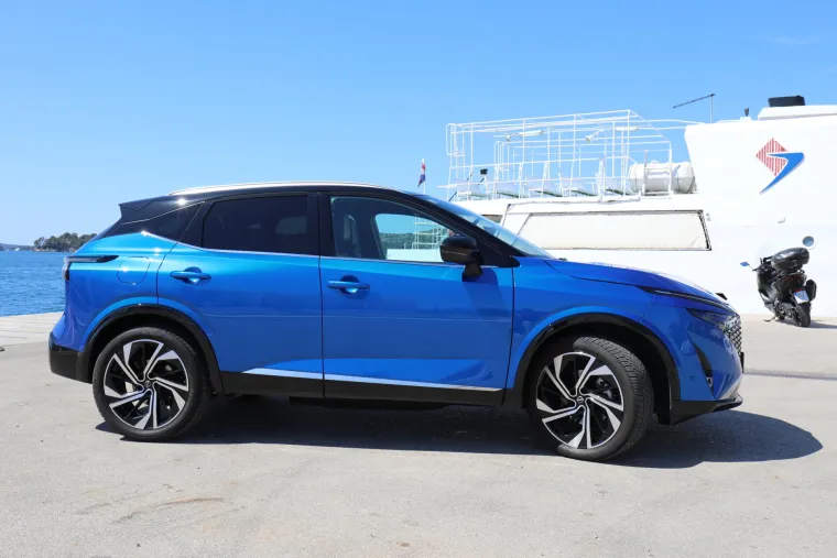 Ovaj SUV vuče kao struja, a ide na benzin: Pogledajte kako izgleda