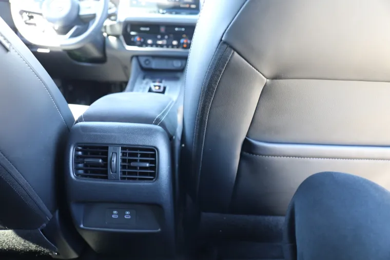 Ovaj SUV vuče kao struja, a ide na benzin: Pogledajte kako izgleda