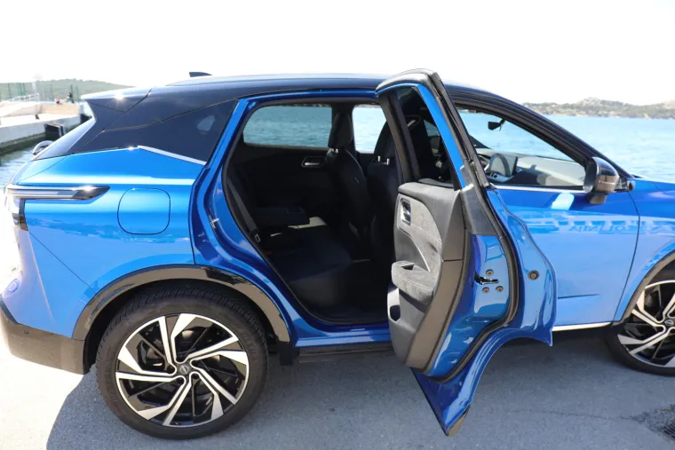 Ovaj SUV vuče kao struja, a ide na benzin: Pogledajte kako izgleda