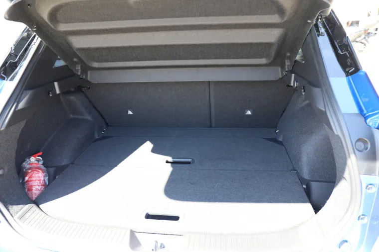 Ovaj SUV vuče kao struja, a ide na benzin: Pogledajte kako izgleda