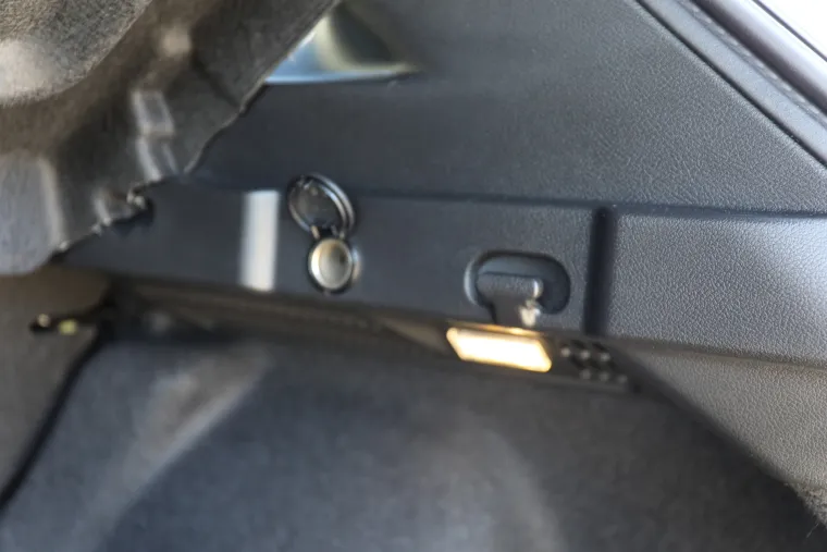 Ovaj SUV vuče kao struja, a ide na benzin: Pogledajte kako izgleda