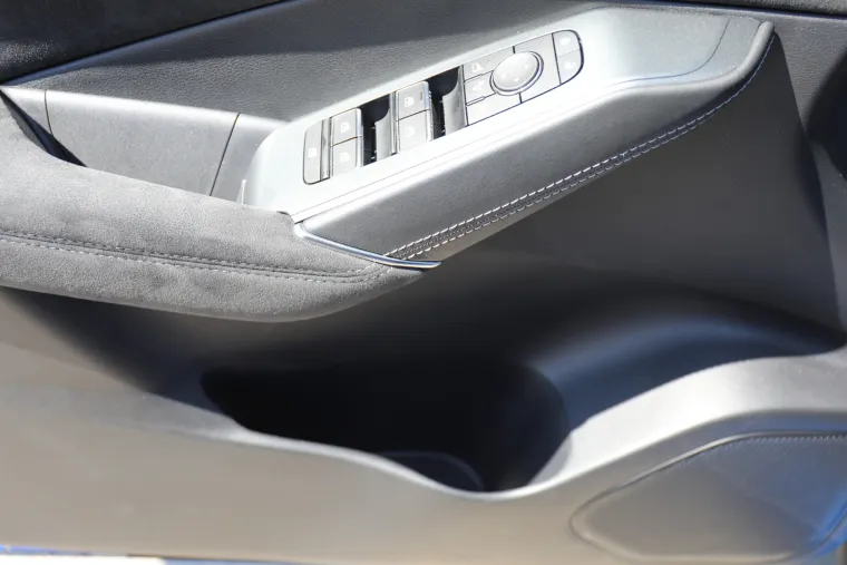 Ovaj SUV vuče kao struja, a ide na benzin: Pogledajte kako izgleda