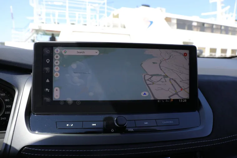 Ovaj SUV vuče kao struja, a ide na benzin: Pogledajte kako izgleda