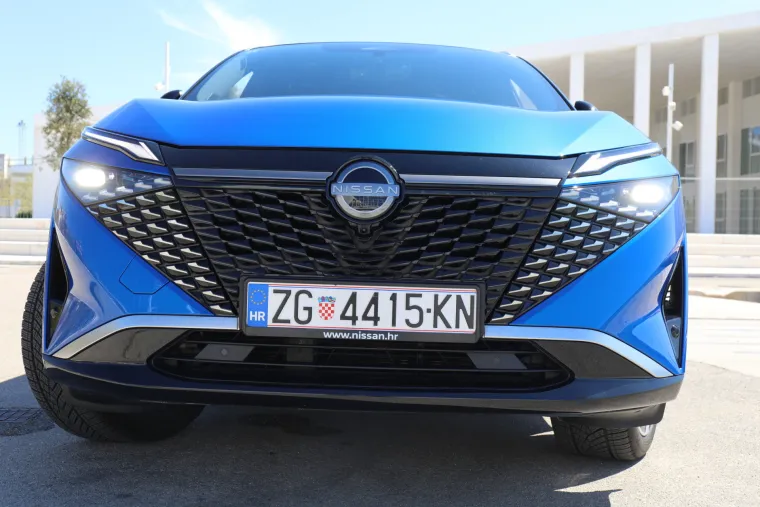 Ovaj SUV vuče kao struja, a ide na benzin: Pogledajte kako izgleda