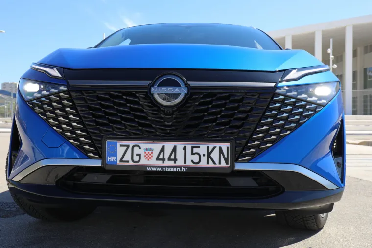 Ovaj SUV vuče kao struja, a ide na benzin: Pogledajte kako izgleda