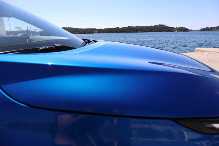 Ovaj SUV vuče kao struja, a ide na benzin: Pogledajte kako izgleda