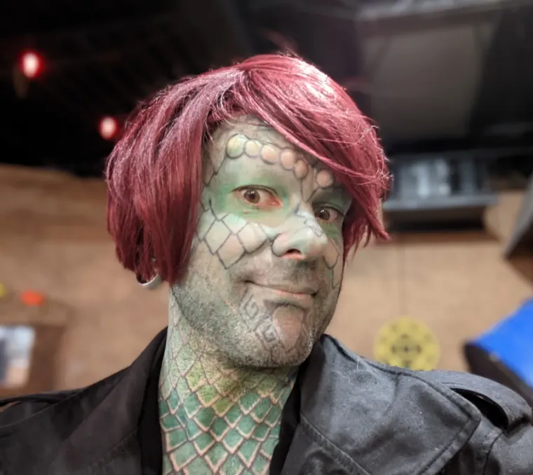 Potro&scaron;io je čitavo bogatstvo da bi izgledao kao gmaz: Iza te odluke stoji nevjerojatna priča