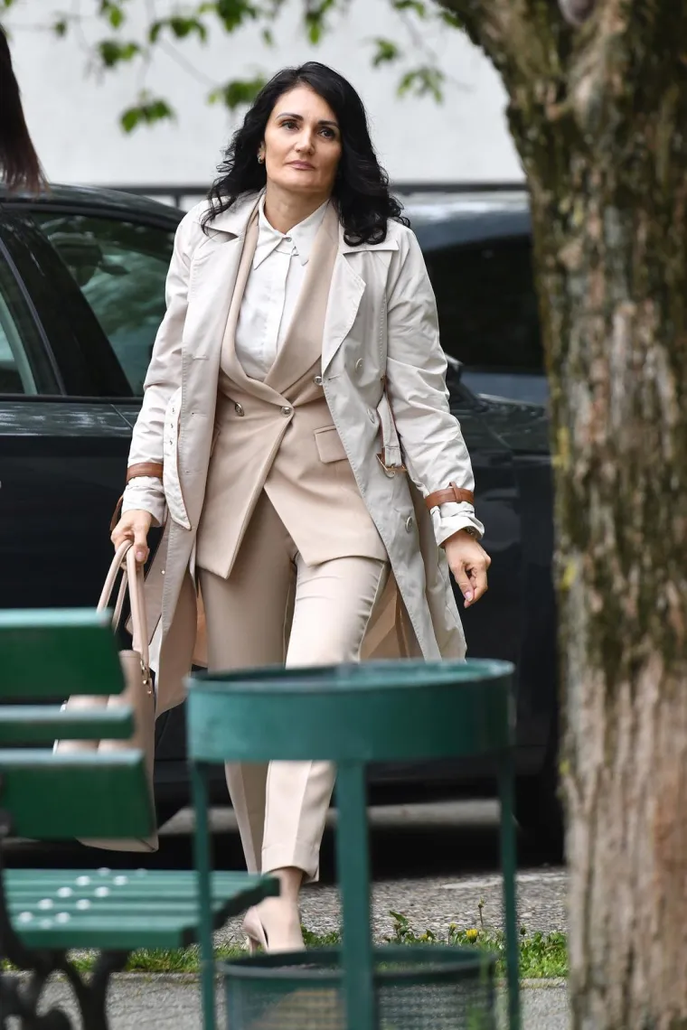 Srđan Mlađan u lancima stigao na sud: Novinarima dobacio dvije rečenice