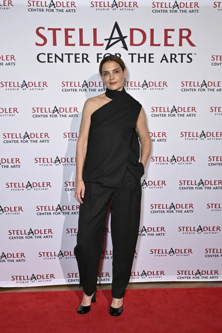 Jedva se izvukla iz ralja scijentologije, a sad je snimili na ulici: Ovako izgleda Katie Holmes