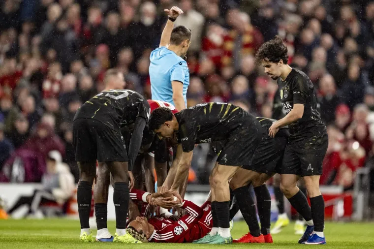 Muk i suze na Anfieldu: Zvijezdu iznijeli na nosilima, propu&scaron;ta Svjetsko prvenstvo