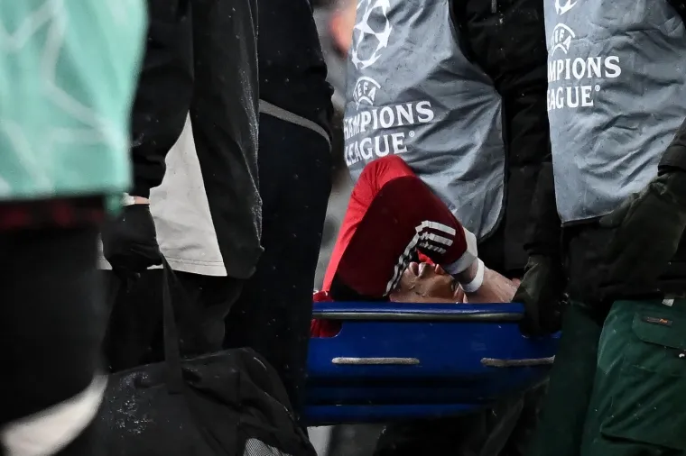 Muk i suze na Anfieldu: Zvijezdu iznijeli na nosilima, propu&scaron;ta Svjetsko prvenstvo