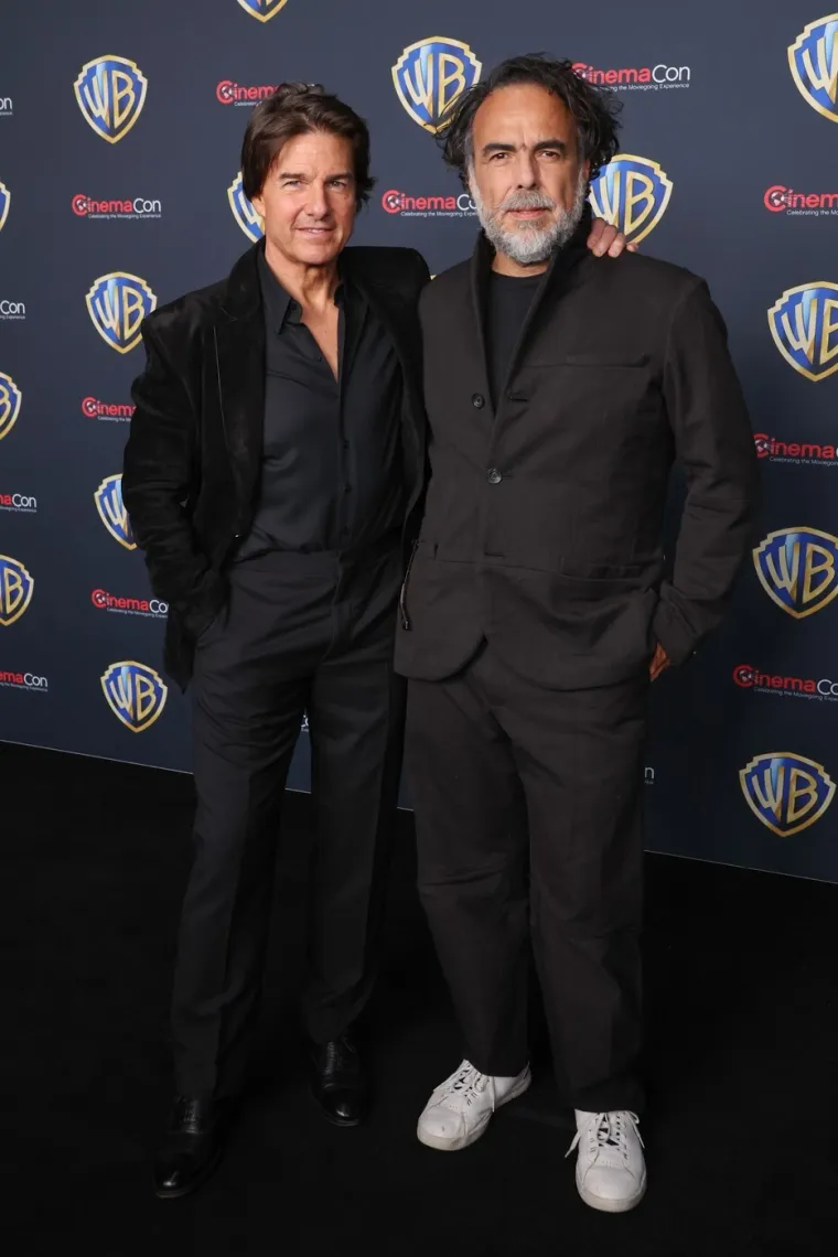 Možete li vjerovati da je ovo Tom Cruise? Pretvorio se u sijedog starca s pivskim trbuhom