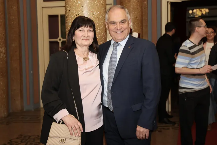 Glamur na splitskoj premijeri: Povratak klasika nakon 25 godina okupio elitu, evo tko je sve bio