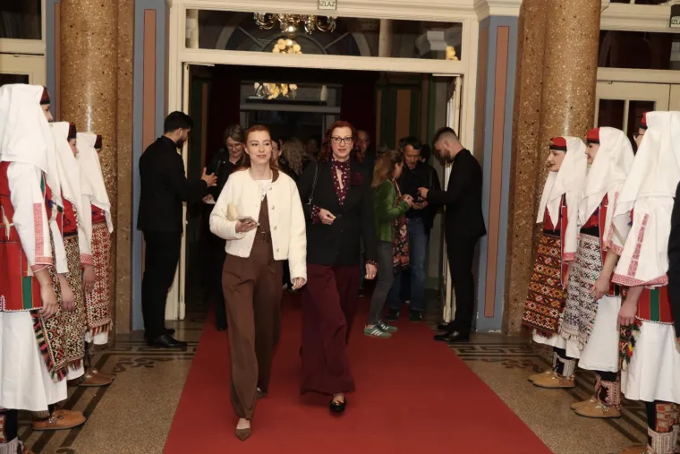 Glamur na splitskoj premijeri: Povratak klasika nakon 25 godina okupio elitu, evo tko je sve bio