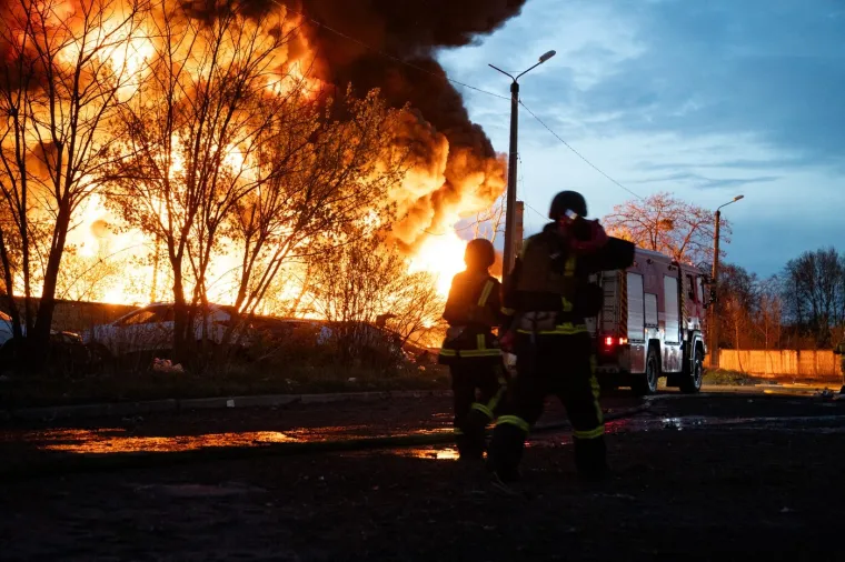 Dvanaestogodi&scaron;nji dječak mrtav, obitelj spasili ispod ru&scaron;evina, ovo su slike pakla