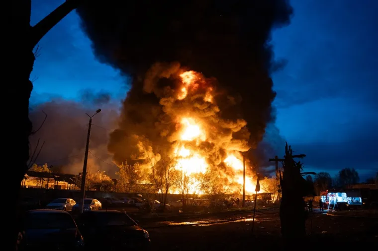 Dvanaestogodi&scaron;nji dječak mrtav, obitelj spasili ispod ru&scaron;evina, ovo su slike pakla