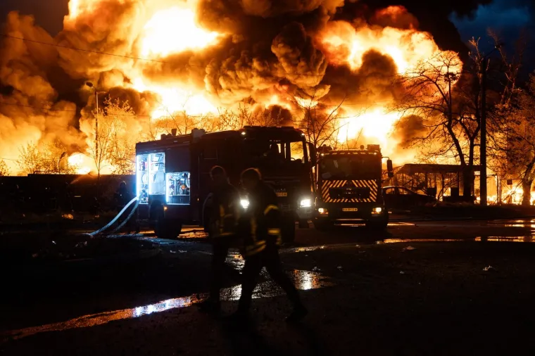 Dvanaestogodi&scaron;nji dječak mrtav, obitelj spasili ispod ru&scaron;evina, ovo su slike pakla