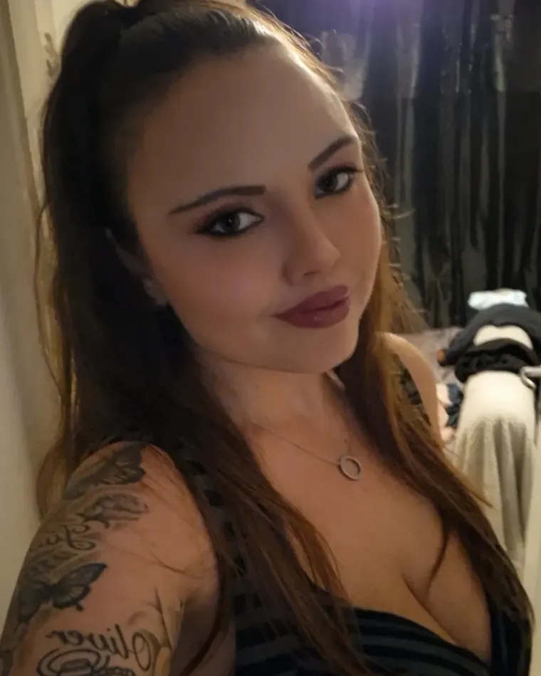 Lijepa i dotjerana: Svi su uvjereni da je model, a ono čime se zapravo bavi nitko ne očekuje