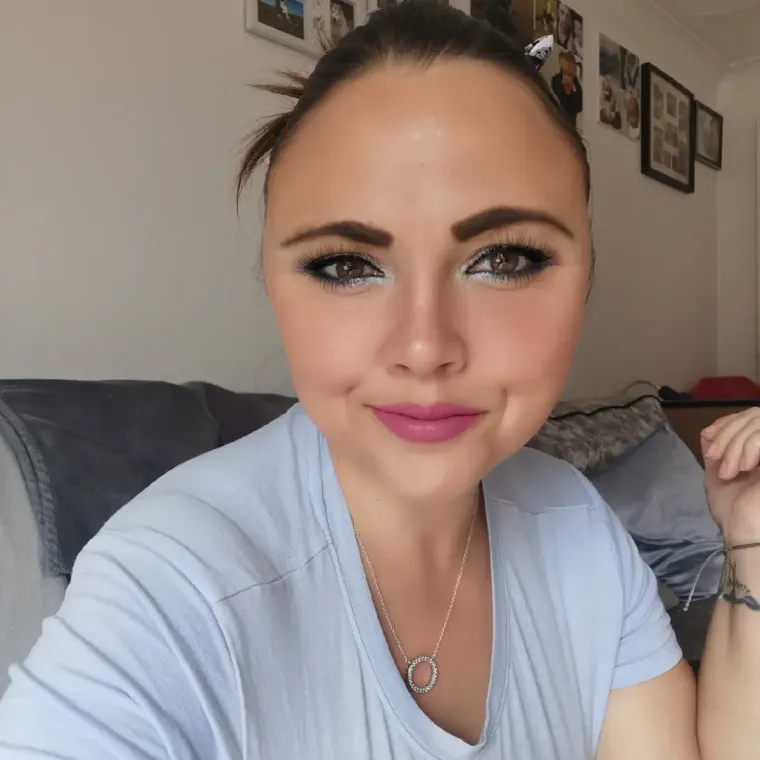 Lijepa i dotjerana: Svi su uvjereni da je model, a ono čime se zapravo bavi nitko ne očekuje