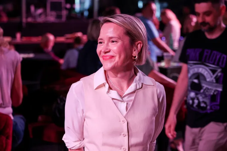 Od punkerice do moćne žene u politici: Kako Ivana Kekin izgleda kada nije u Saboru?